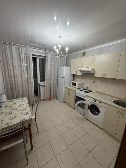 Сдам 2 комнатную квартиру