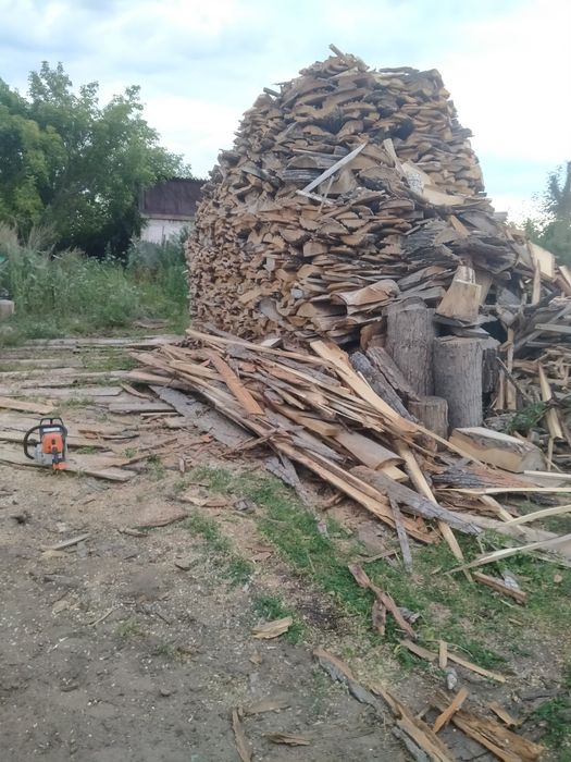 Дрова наполовину