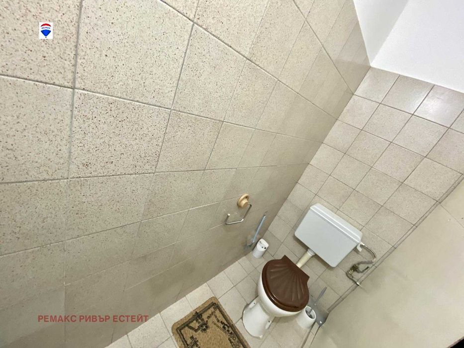 Продава се Тристаен апартамент в Русе, Дружба 3 - 93 кв.м за 1107 €/кв.м - Снимка #12