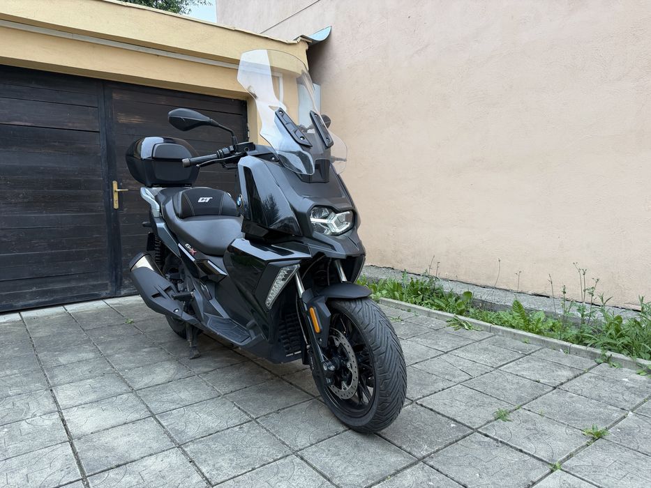 BMW C400X – 2020 | 14.300 km |