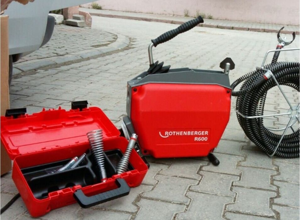 ЗАСОР сантехник Сантехника устранение засора конализации.