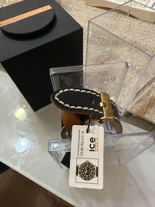 Мъжки,часовник.Чисто нов.179 лева.