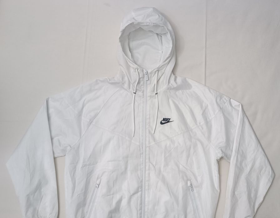 Nike Windrunner Jacket оригинално яке S Найк спорт ветровка яке