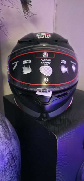 Каска AGV K6 нови