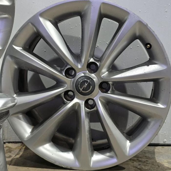 Jante aliaj 5x115 R18 is46 8JX18 Opel Zafira C
