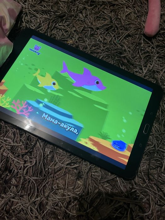 Планшет срочно и