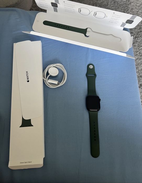 Vand sau schimb , apple watch seria 7 41 mm