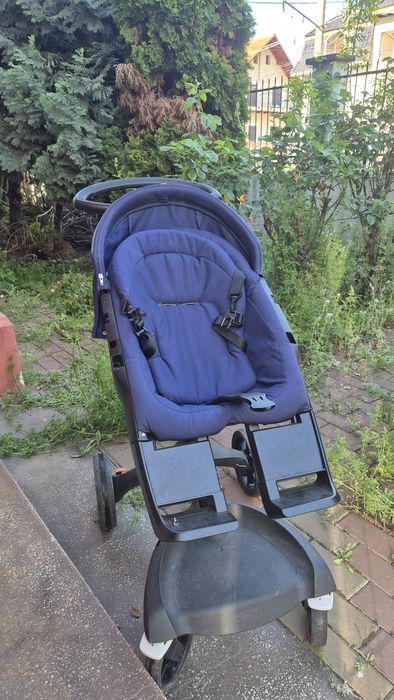 Carucior 3 in 1 Stokke V6