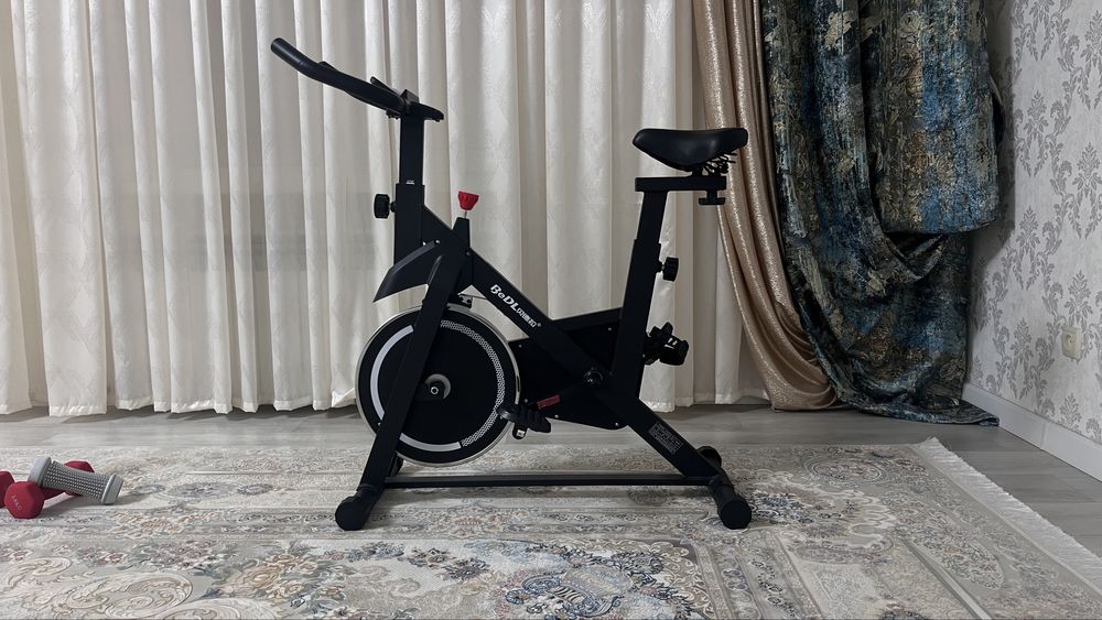 Велотренажор новый