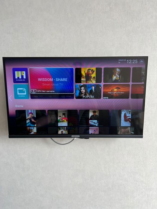 продам смарт телевизор Samsung