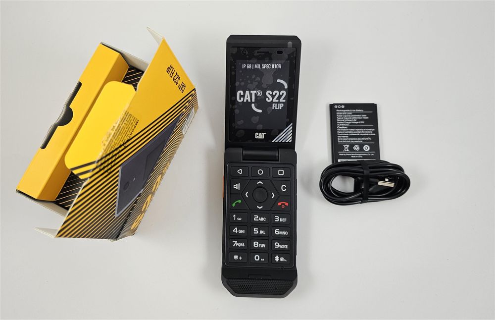 CAT S22 Flip Telefon clapeta militar