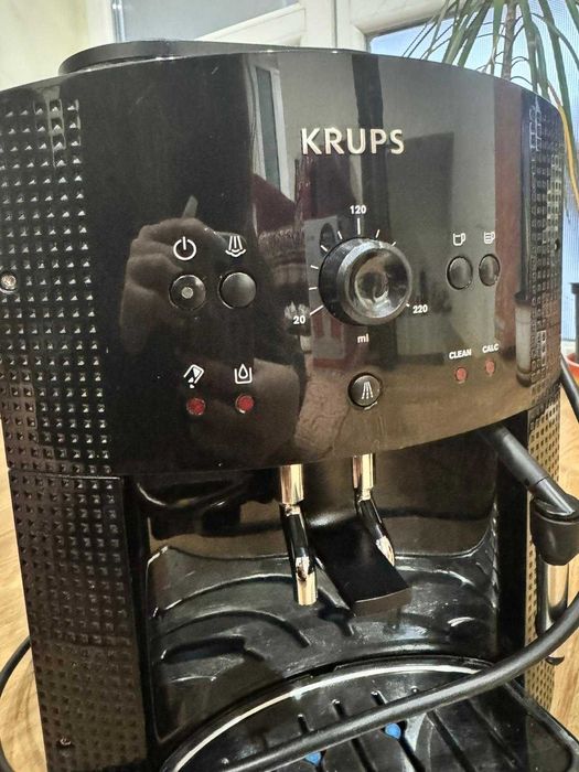 Aparat de cafea boabe - KRUPS