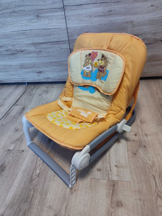 Бебешки шезлонг x 2 и дървена люлка калинка