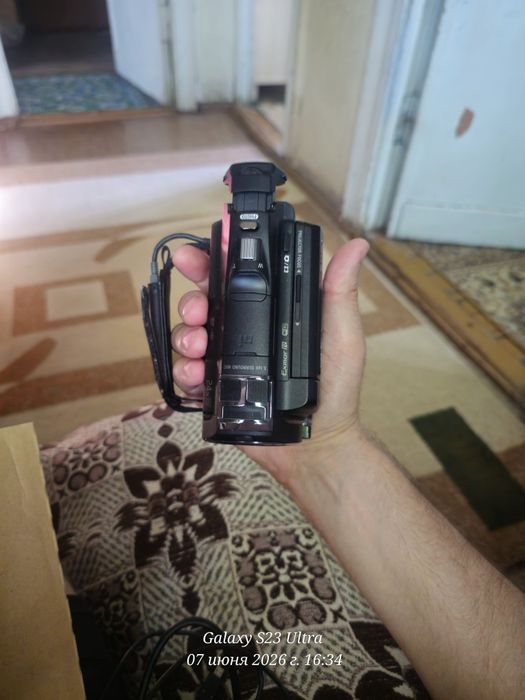 Продам Sony Japan
