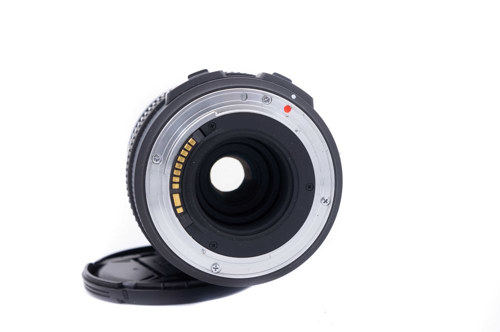Obiectiv Sigma 18-250mm f3.5-6.5 DC OS HSM montura Canon EF-S