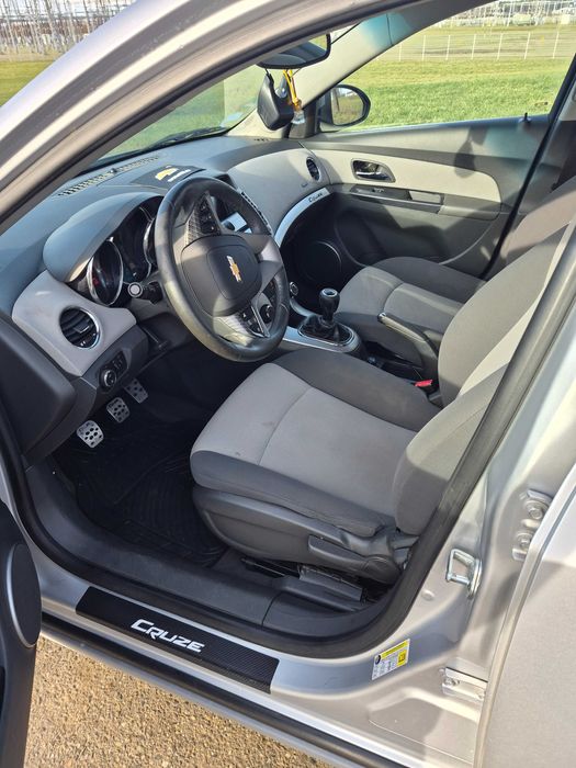 Chevrolet Cruze 2.0 tdi 150 Cai