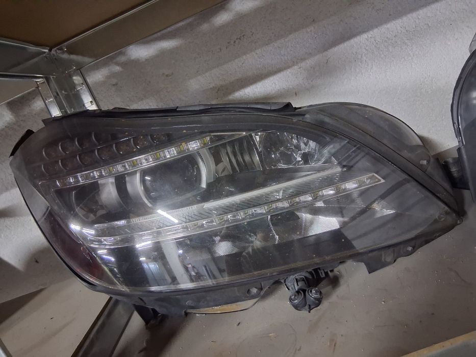 Фарове мерцедес цлс w218 фарове mercedes cls w218
