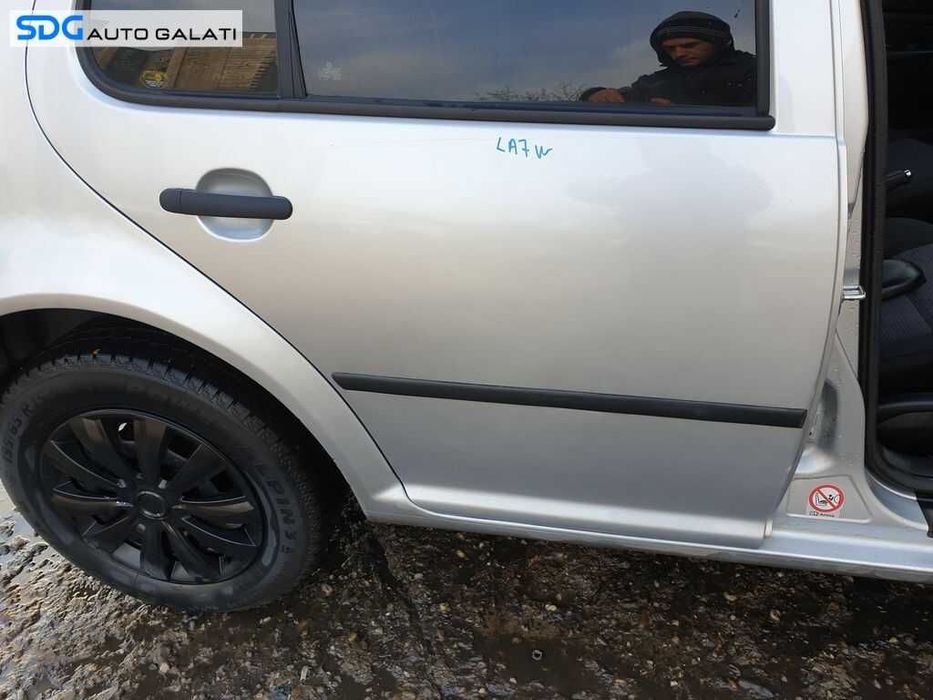 Usa Usi Portiera Portiere Dreapta Spate Dezechipata VW Golf 4 1998 - 2006 Culoare LA7W