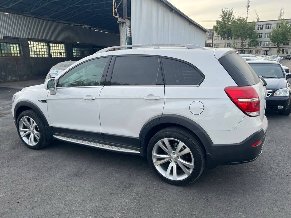 Chevrolet Captiva 2018 — 3