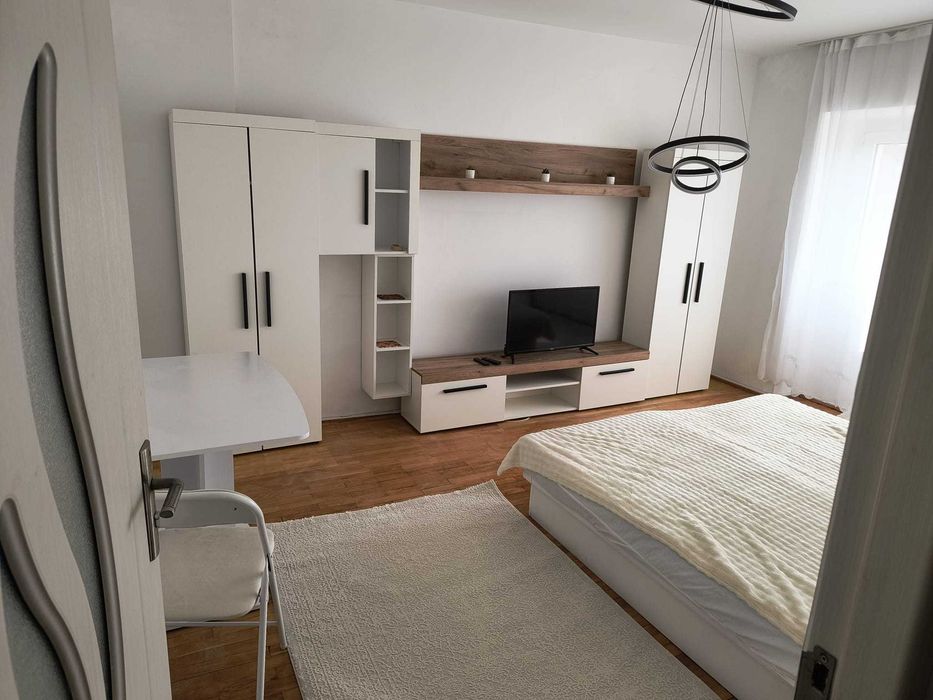 1 camera, Păcurari, Kaufland (doar pt studente)