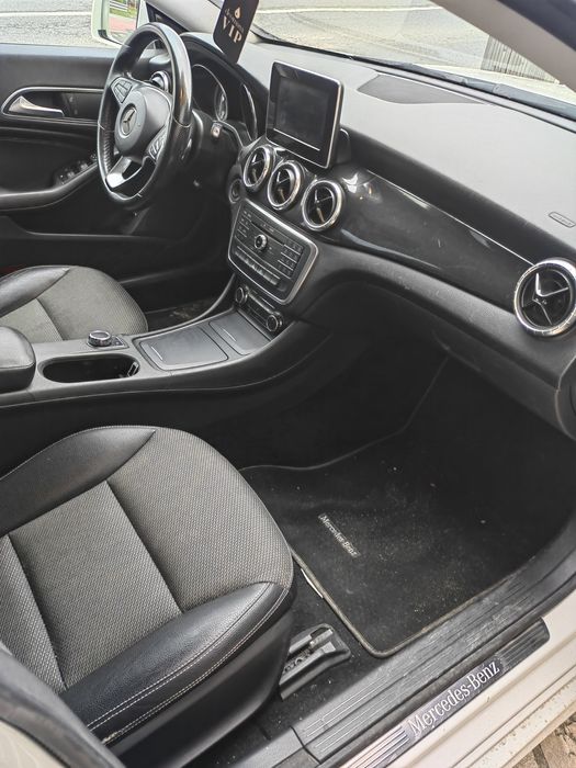 Mercedes CLA 220 automat