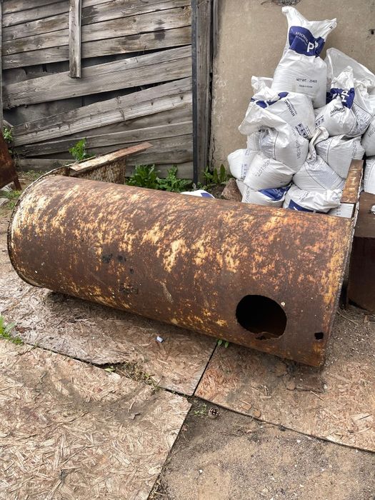 Баки для воды, железо