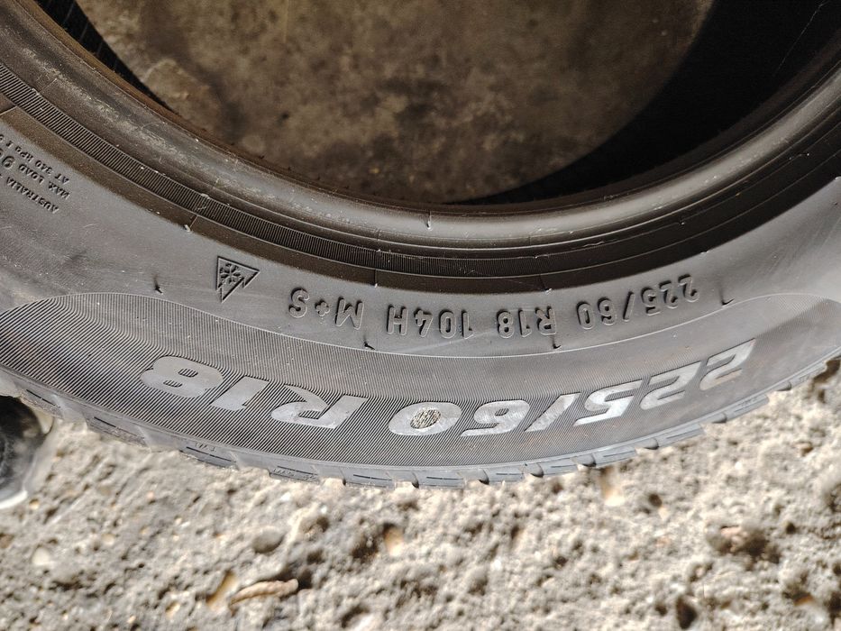 225/60 R18 Pirelli Sottozero Winter M+S RSC Runflat cu buză DOT 2022