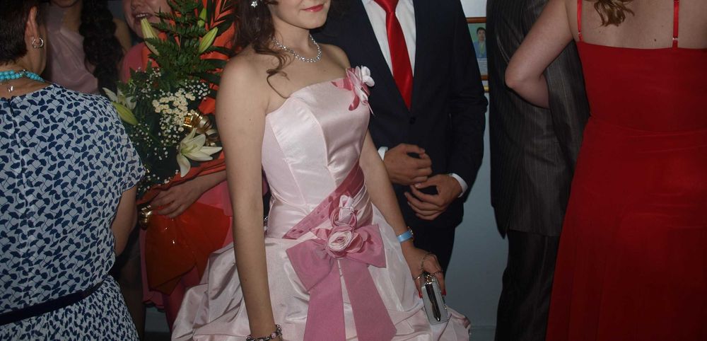 продам платье  15 000