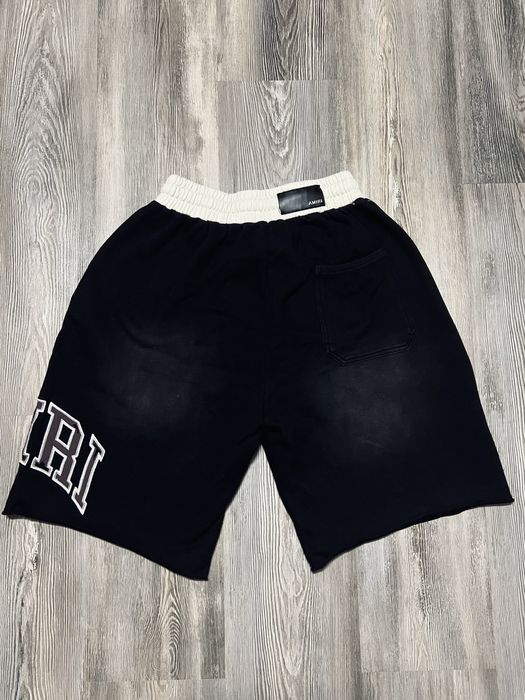 Pantaloni scurti Amiri negrii marime L-XL