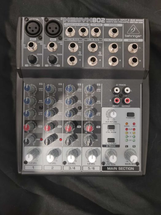 Mixer Behringer XENYX 802