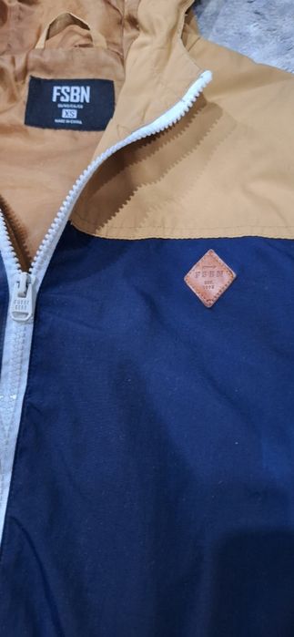 Куртка демисизонная