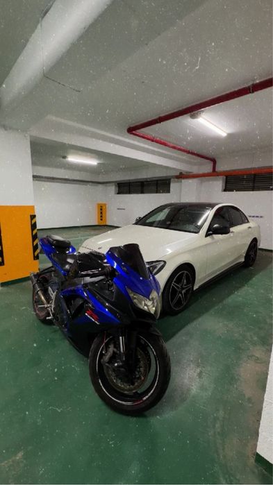 Vând sau schimb Suzuki GSX-R750 2010