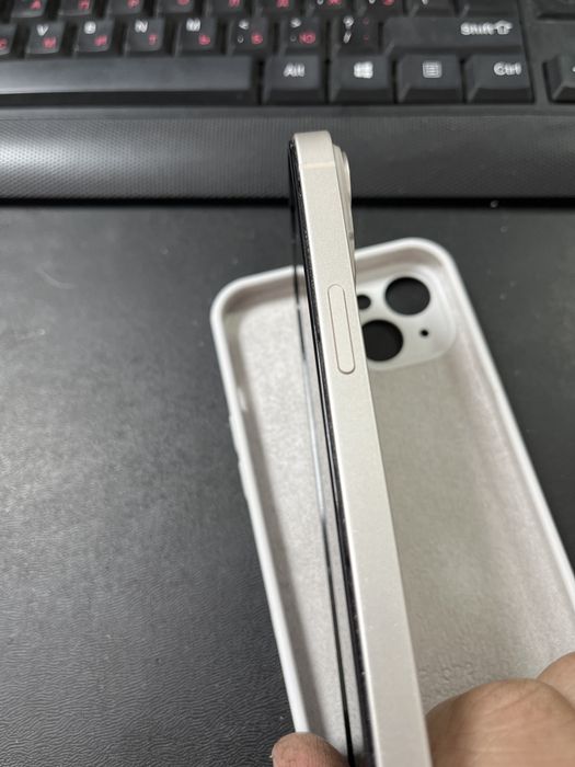 Айфон 14 в отличном состояние