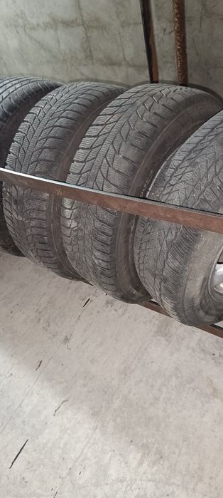Продам диски с резиной 15