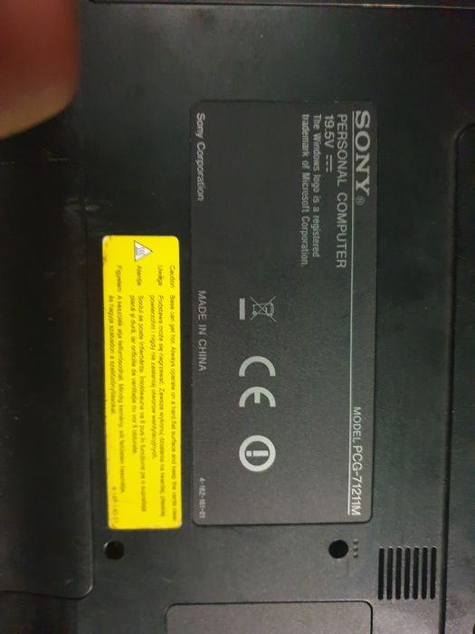 Vind laptop Sony Vaio PCG-71211M Intel CORE i5 4GB