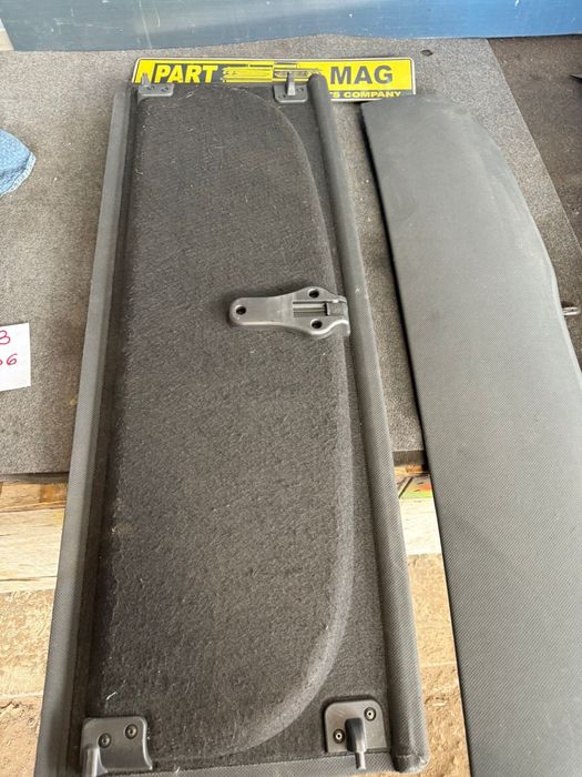 Щора за багажник Ауди AUDI Q3 ном36