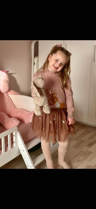 Детски сет пола и пантофки 4/6г