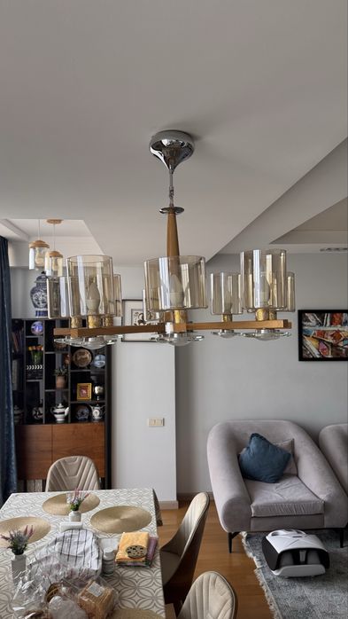 Люстра на 8 рожков