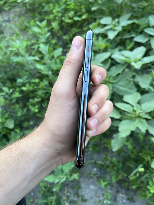 iPhone 11 Pro  256ГБ