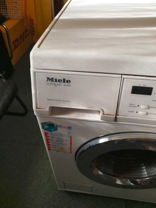 ПЕРАЛНЯ Miele Softtronic W441