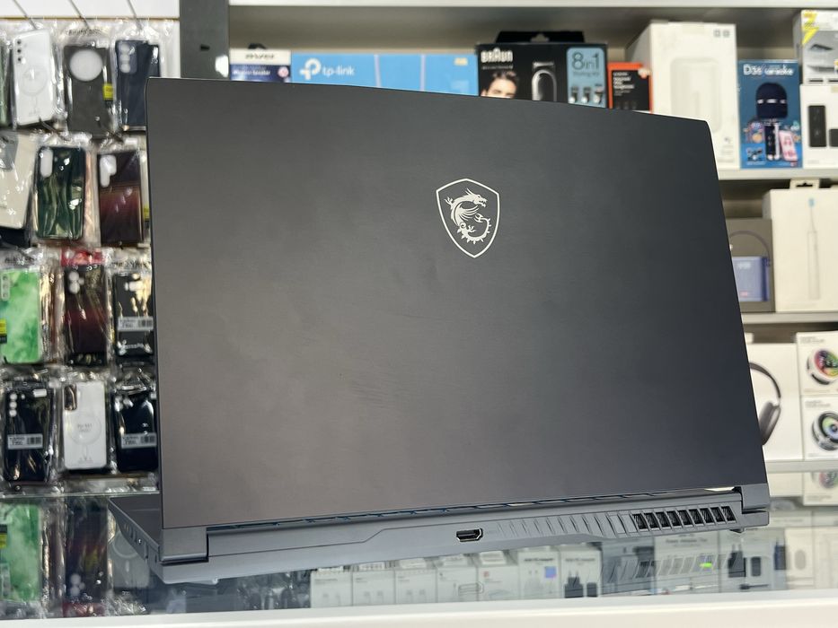 Продается MSI Thin 15 каробка документ, в хорошем состоянии с гарантей