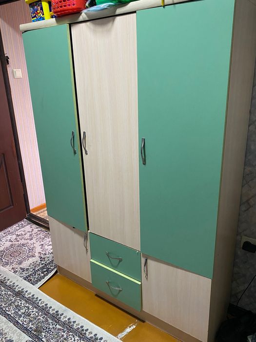 detski mebel ishkop sotladi naxtga arzonga  kelishlgan xolda