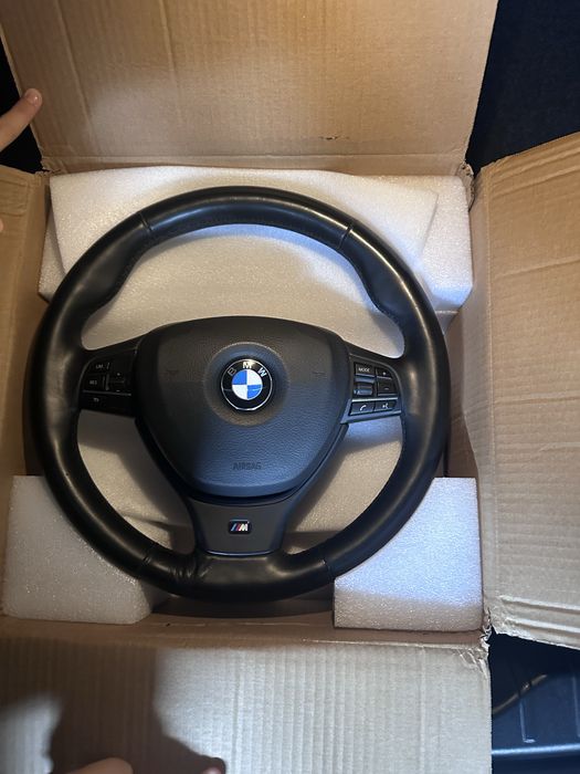 Руль от бмв ф10 5серия