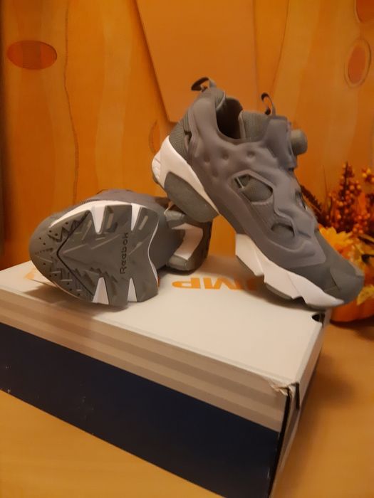 Reebok the pump 38.5