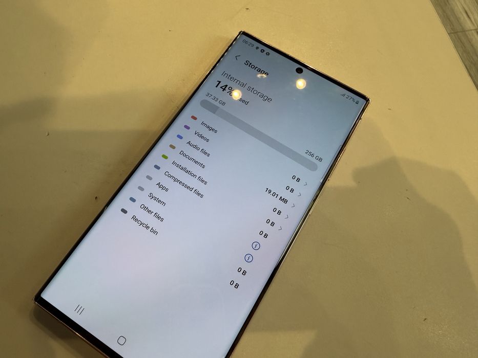 Samsung Galaxy s23 ultra 256 gb roz ca nou