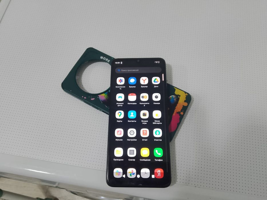 Продам телефон Pokko 61