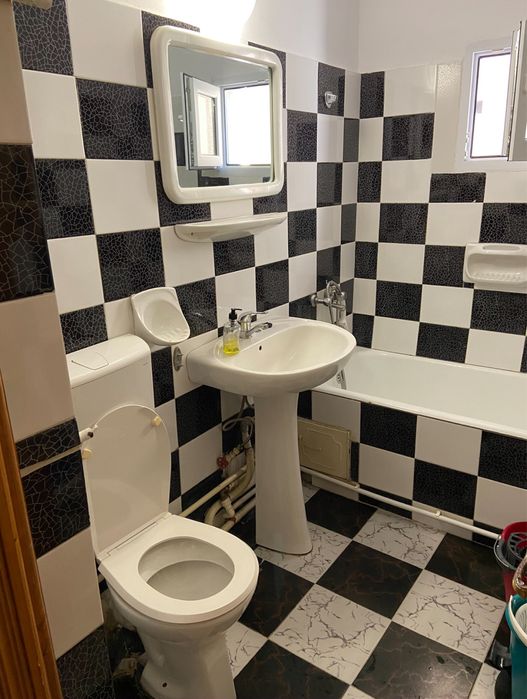 Apartament 3 camere de inchiriat -str. Rosiorilor