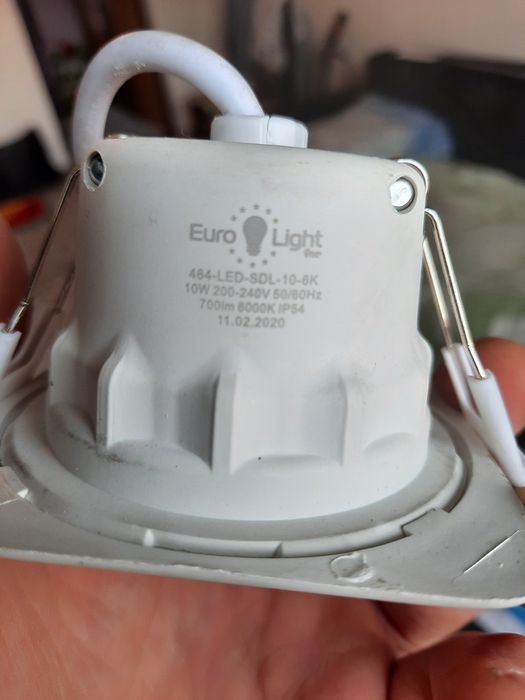 Продам Лед лампы. Встраиваемые