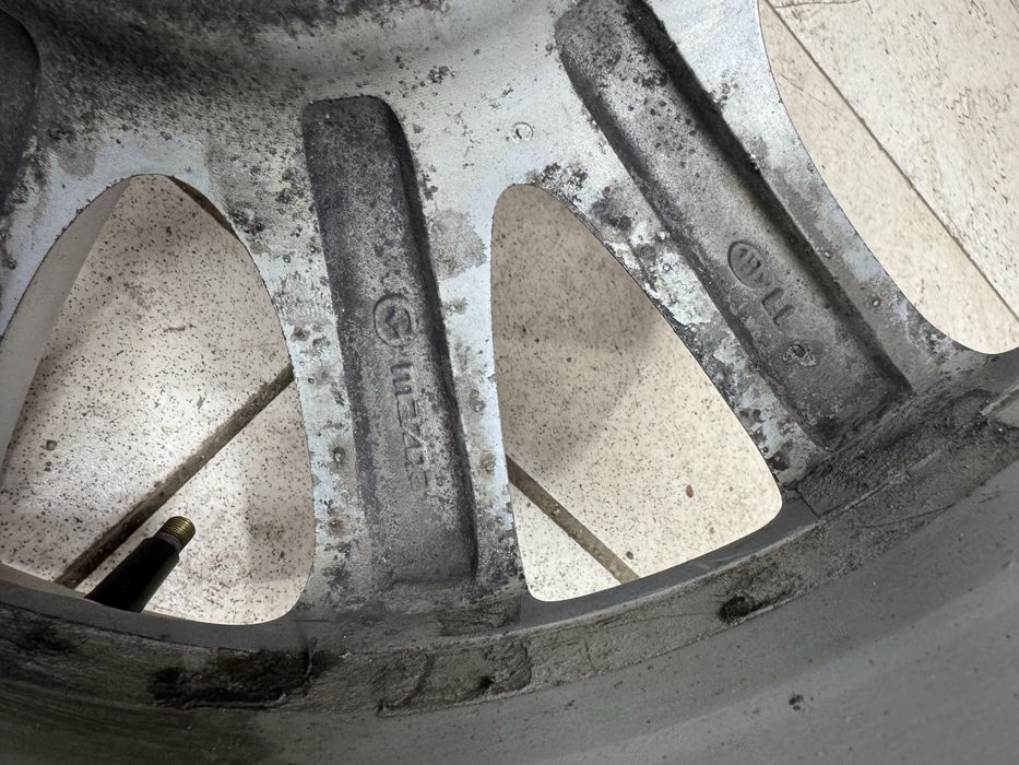 Продам диски R17 на мазда