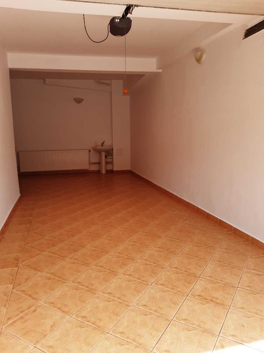 CENTRALA PROPRIE | Garsoniera + Garaj ideal masina electrica